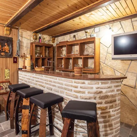 Prázdninový dům Stunning In With Sauna Lovreć